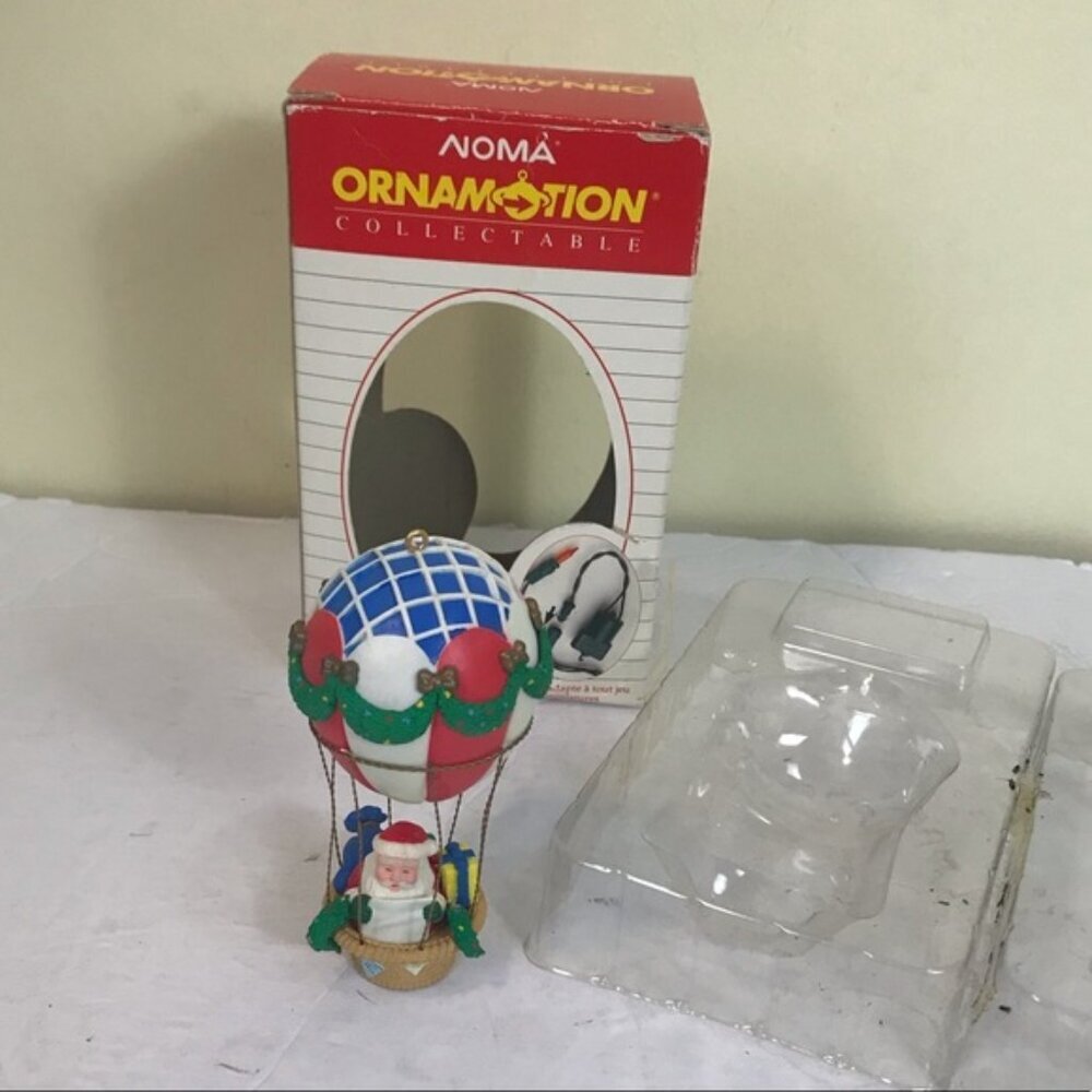 NOMA Vintage 90s SANTA Hot Air Balloon Ornamotion Christmas Ornament 92 Rotating